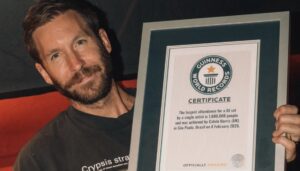 Calvin Harrisがサンパウロのフリーパーティで160万人を動員
