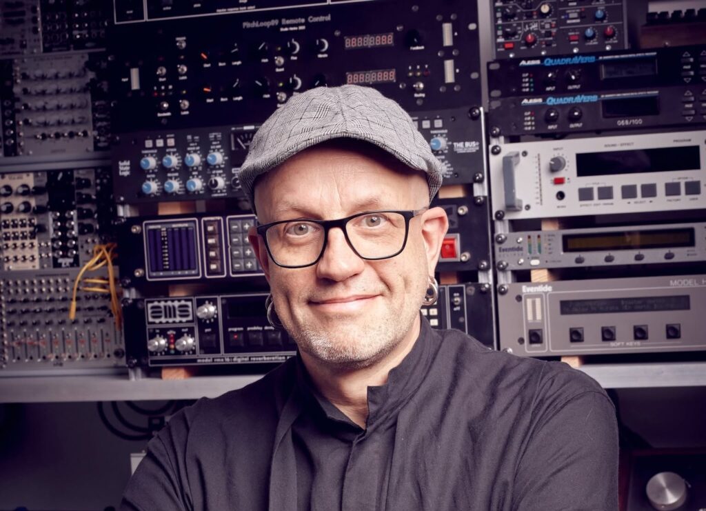 Robert Henkeが「My Forever Studio」のDAWにMaxだけを選んだ理由